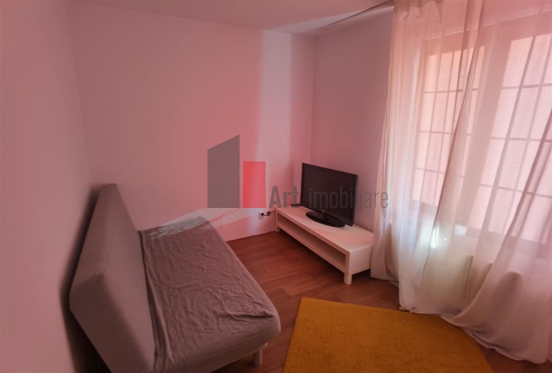 VIla 11 Camere Cernica - Poză 11