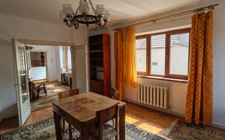 Casă cu 4 camere si teren zona Ciucului 120 m² - Poză 2