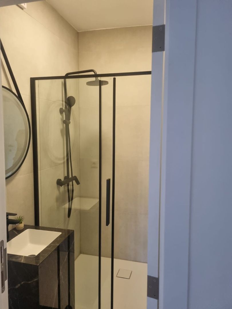 BRASADAS vinde ap 3 cam 4/4 CENTRAL 110mp RENOVAT cu garaj. - Poză 6