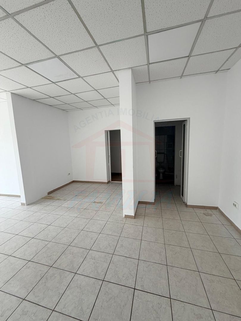 🏢 Spațiu comercial de vânzare – Oportunitate excelentă de investiție - Poză 7