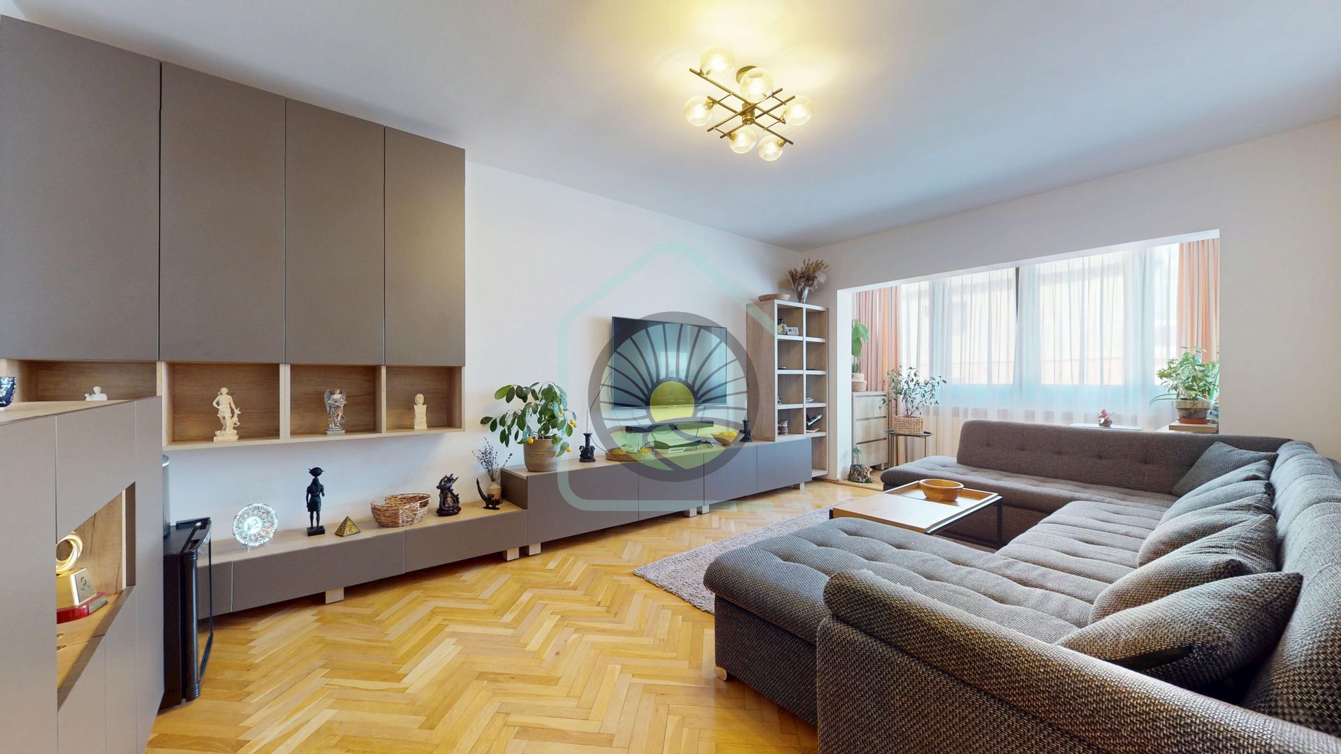 REZERVAT!!!! APARTAMENT 3 CAMERE mobilat si utilat - Poză 1