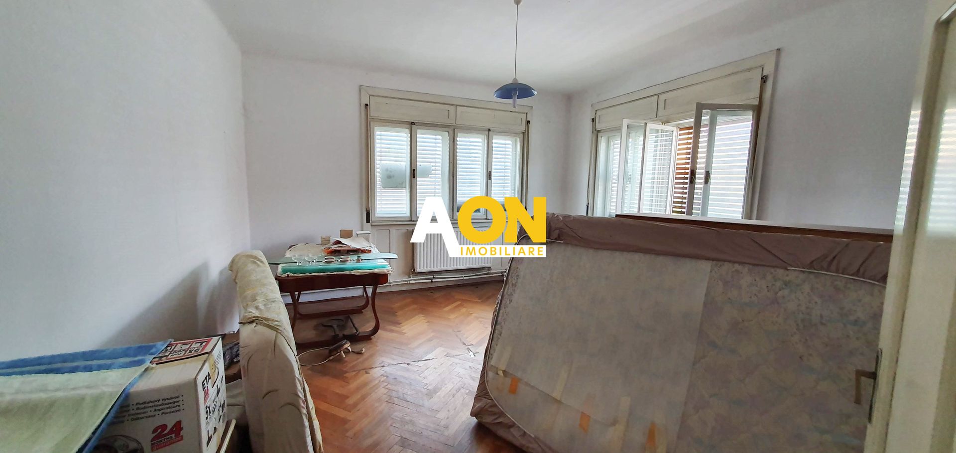 Casa cu 3 camere, 600 mp teren, deschidere la doua strazi, Centru - Poză 8