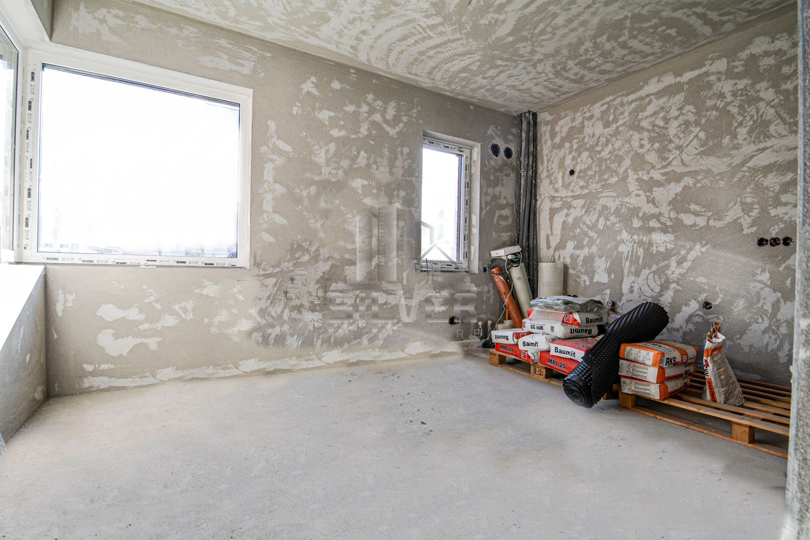 Casa de tip Duplex cu demisol si terasa - Poză 9