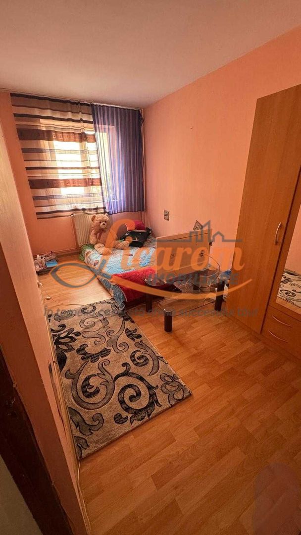 Apartament 3 camere decomandat Calea Bucuresti etaj 1/4 - Poză 5
