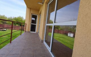 Apartament 3 camere decomandat - Poză 2