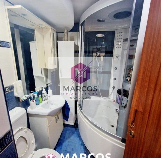 Apartament 3 camere, et.3, Micro 4, ID 1021 - Poză 12