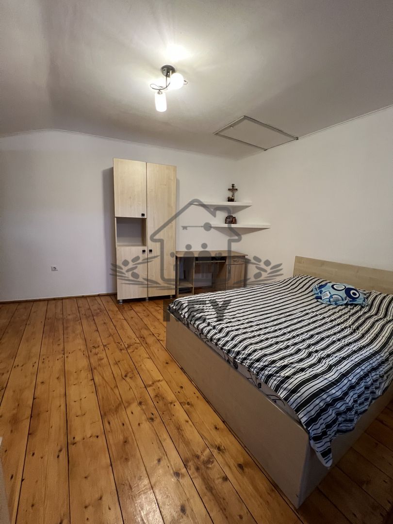 Casă singur în curte de închiriat în Orașul de Jos | Sibiu - Poză 11