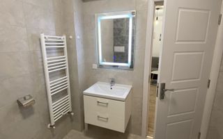 Inchiriez apartament 2 camere River Towers - Poză 4