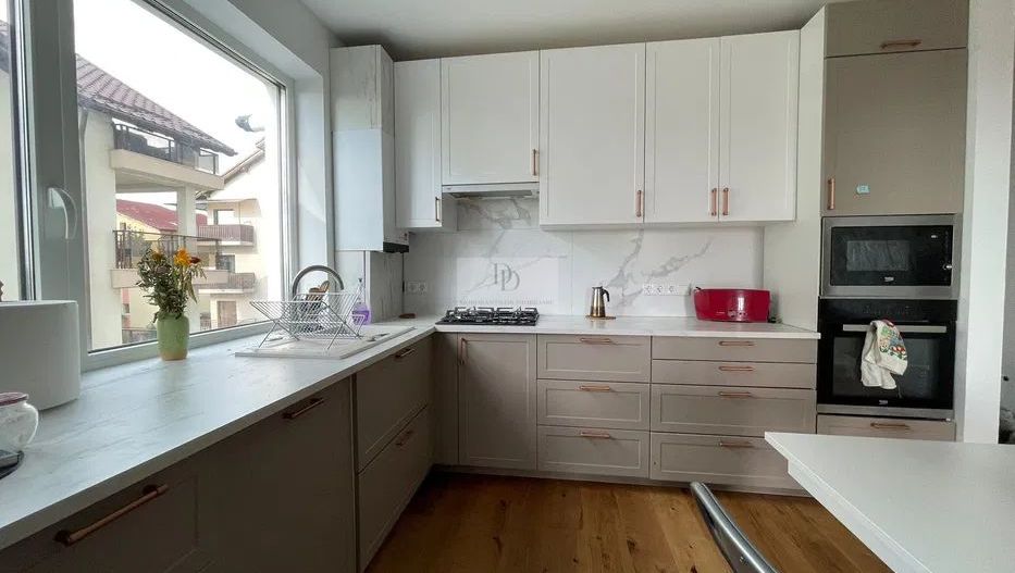 Apartament elegant 4 camere | Garaj privat | Cartier Europa - Poză 3