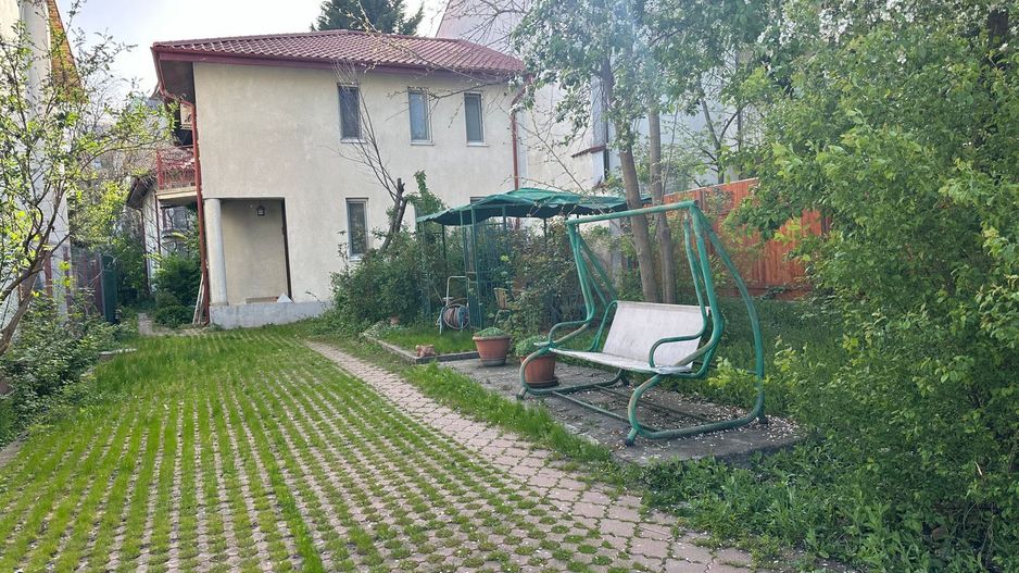 Proprietate Speciala | 2 Vile P+1 | Teren 806 MP - Poză 1