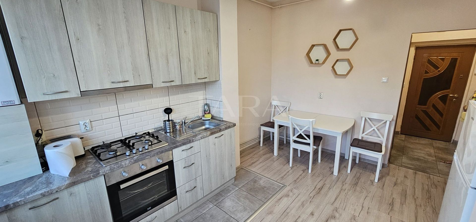 Apartament cu 1 cameră, 43,35 mp, boxă la subsol, Gruia. - Poză 2