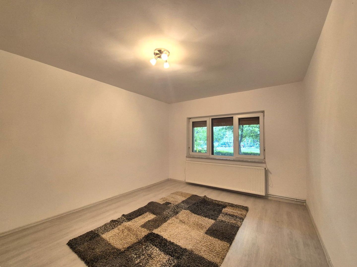 Exclusivitate - Imobil la cheie, ideal birouri sau locuință, la prima închiriere - Poză 3