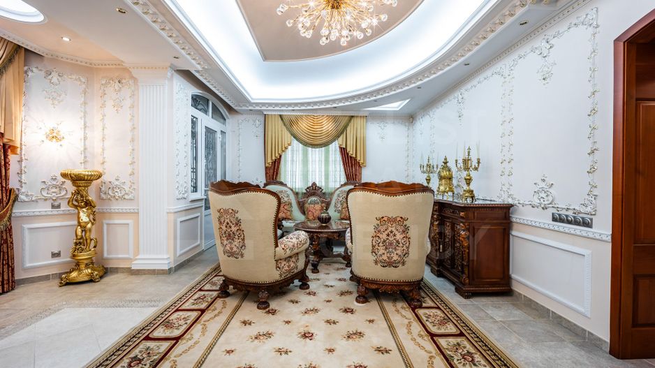 Se oferă spre chirie casă exclusivistă amplasată în Centul orașului - Poză 13