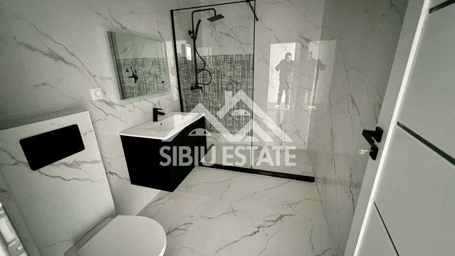 Studio intabulat finisat modern ansamblu Casian Renaissance Selimbar - Poză 6