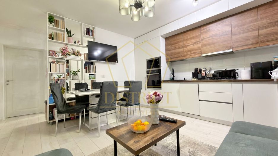 Apartament cu 3 camere, dressing si debara mobilat la etaj intermediar in Giroc. - Poză 1
