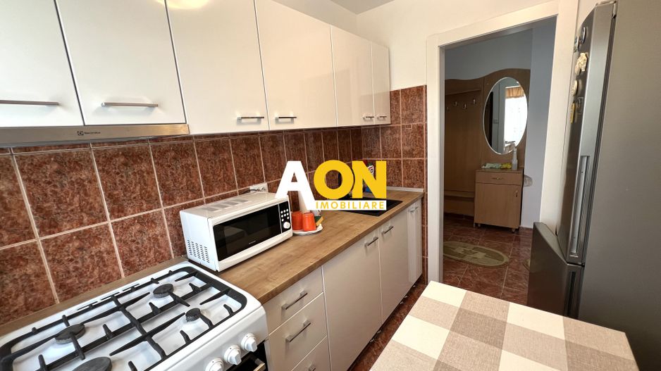 Apartament cu 2 camere, etaj intermediar, zona Parc - Poză 6