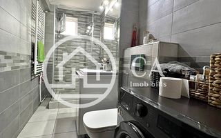 Apartament de vânzare cu 3 camere în zona Rogerius, Oradea - Poză 11
