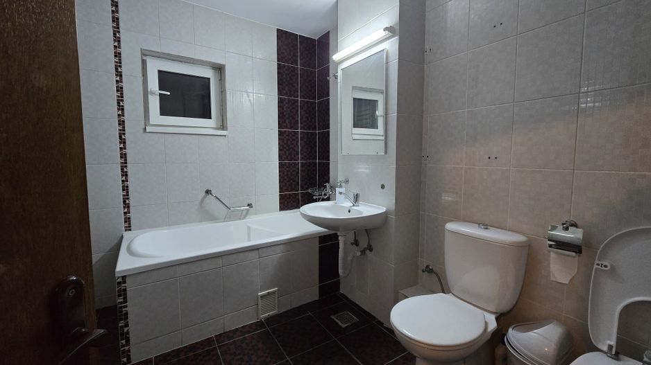 De inchiriat apartament cu 3 camere, Ultimul Leu, 600 Euro - Poză 5