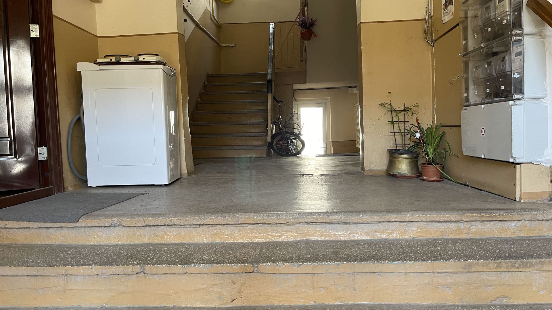 Garsoniera de vanzare-ideala pentru locuit sau investitie - Poză 14