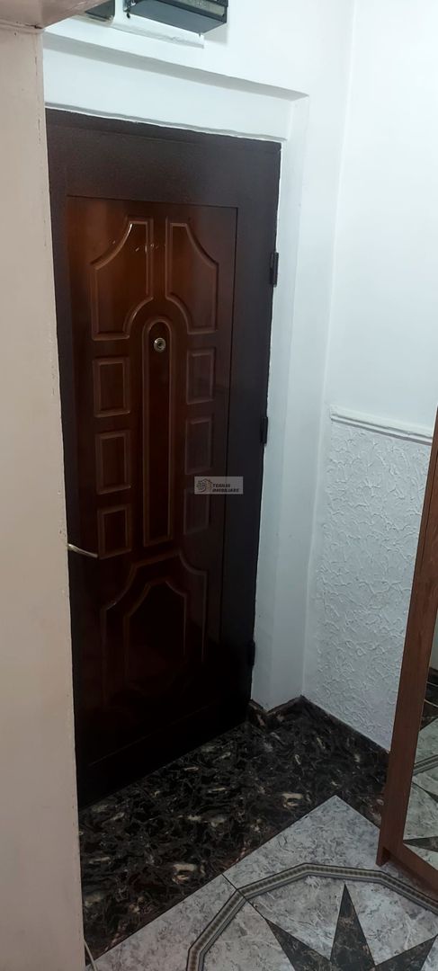 Vând apartament 3 camere-ETAJUL 1 - Poză 7