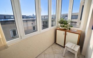 Ultracentral - 3 camere decomandat - 2 băi - 2 balcoane - Poză 12