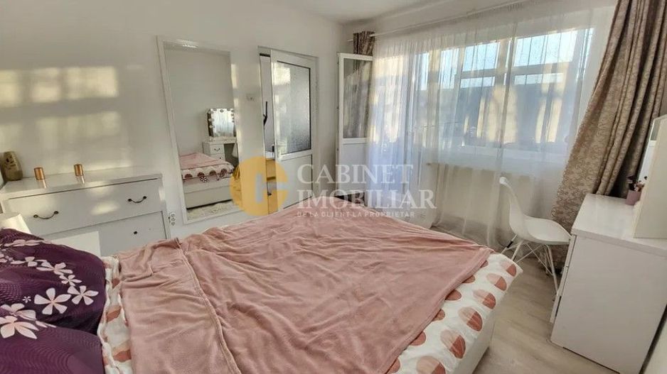 Etaj 3  Apartament cu 2 camere - bloc fara risc - Mobilat/utilat - Podu Ros - Poză 4