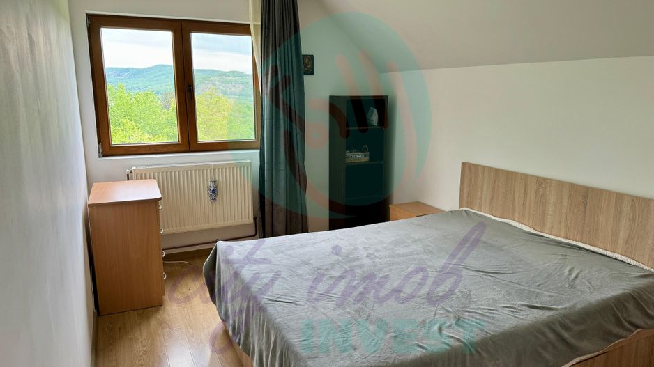 Oază de liniște și confort la poalele pădurii – Casa ta de vis! - Poză 8