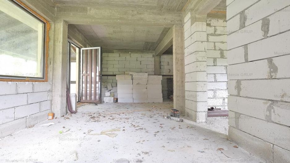 CHEIA - Valea Popii, vanzare vila S+P+E+M exceptionala, posibil si in rate - Poză 9