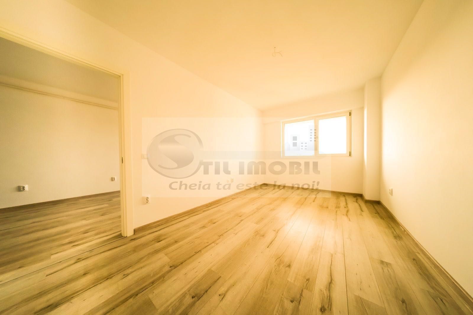 Apartament 2 camere semidecomandat, Copou Garden, 99.000 euro - Poză 2