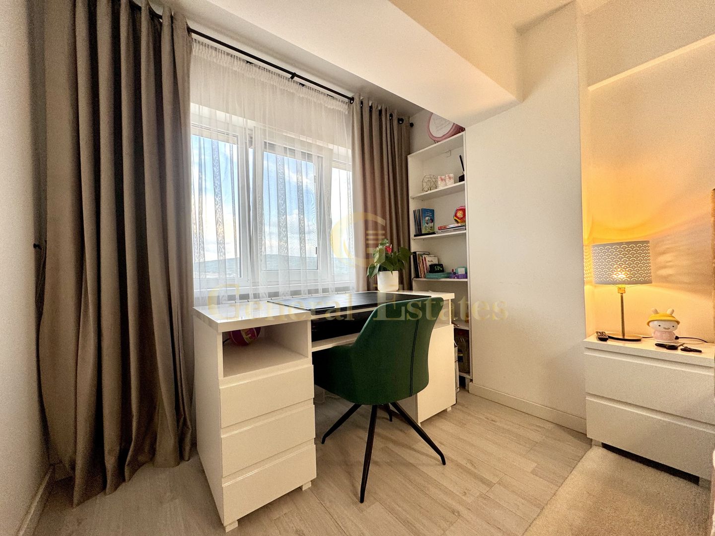 Vânzare apartament cu 2 camere, 56 m.p. în Tătărași - Evergreen Towers - Poză 15