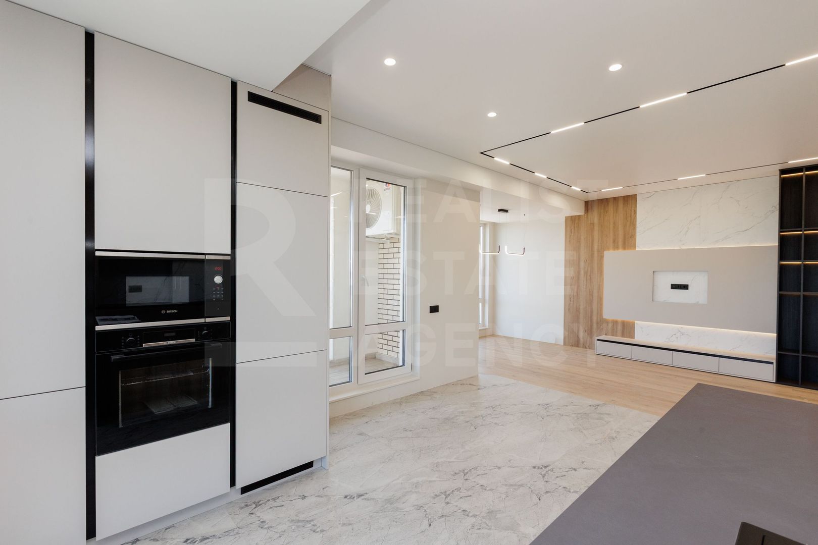 Vânzare, apartament, 4 camere, strada Constantin Stere, Centru - Poză 3