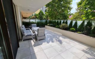 LUX !!! 3 Camere transformate in 2 , terasa de 46mp, mobilat si utilat complet, - Poză 3