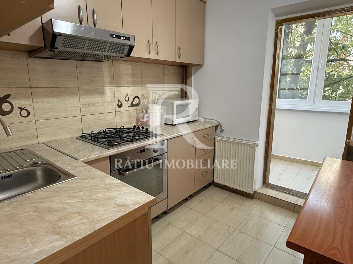 Apartament cu 3 camere | Apostol Andrei | Etajul 1 | Oradea - Poză 10