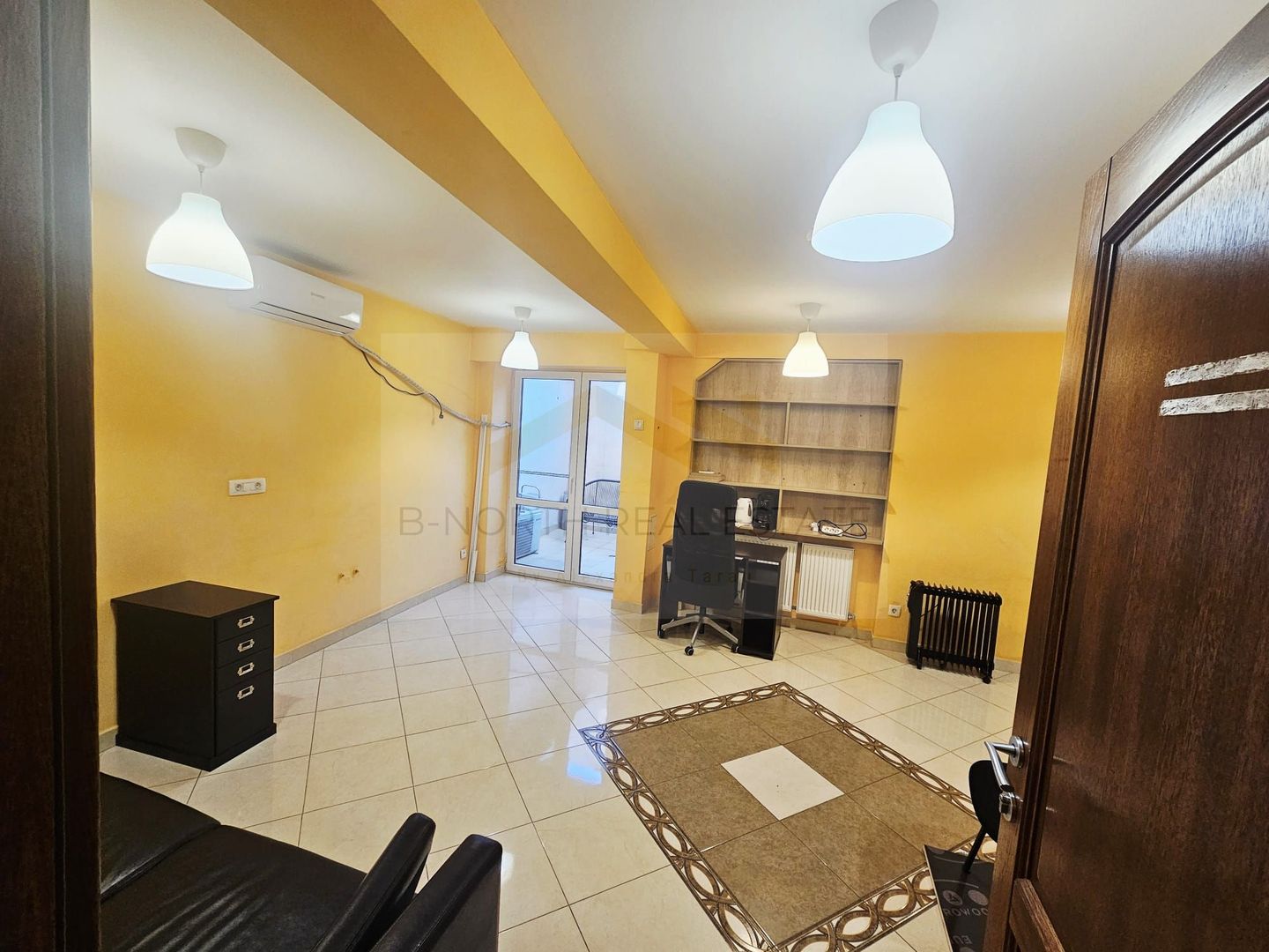 Spațiu comercial de închiriat în vilă , Zona Alba Iulia - Poză 2