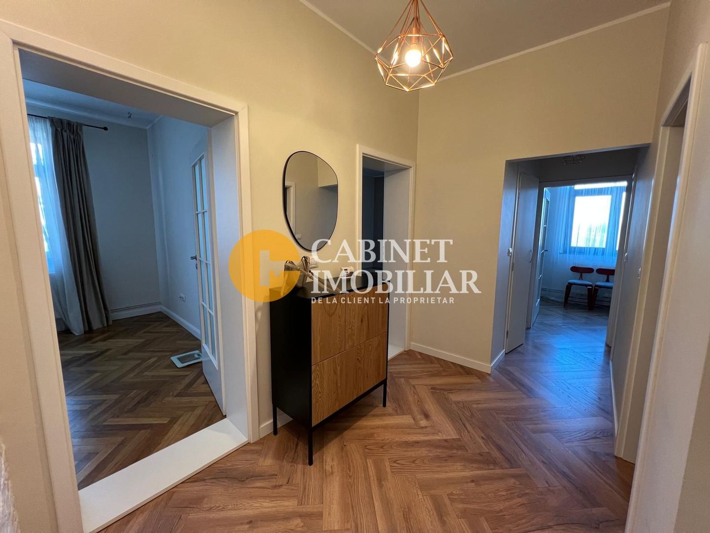 Sararie - 3 camere - Intabulat - Poză 15