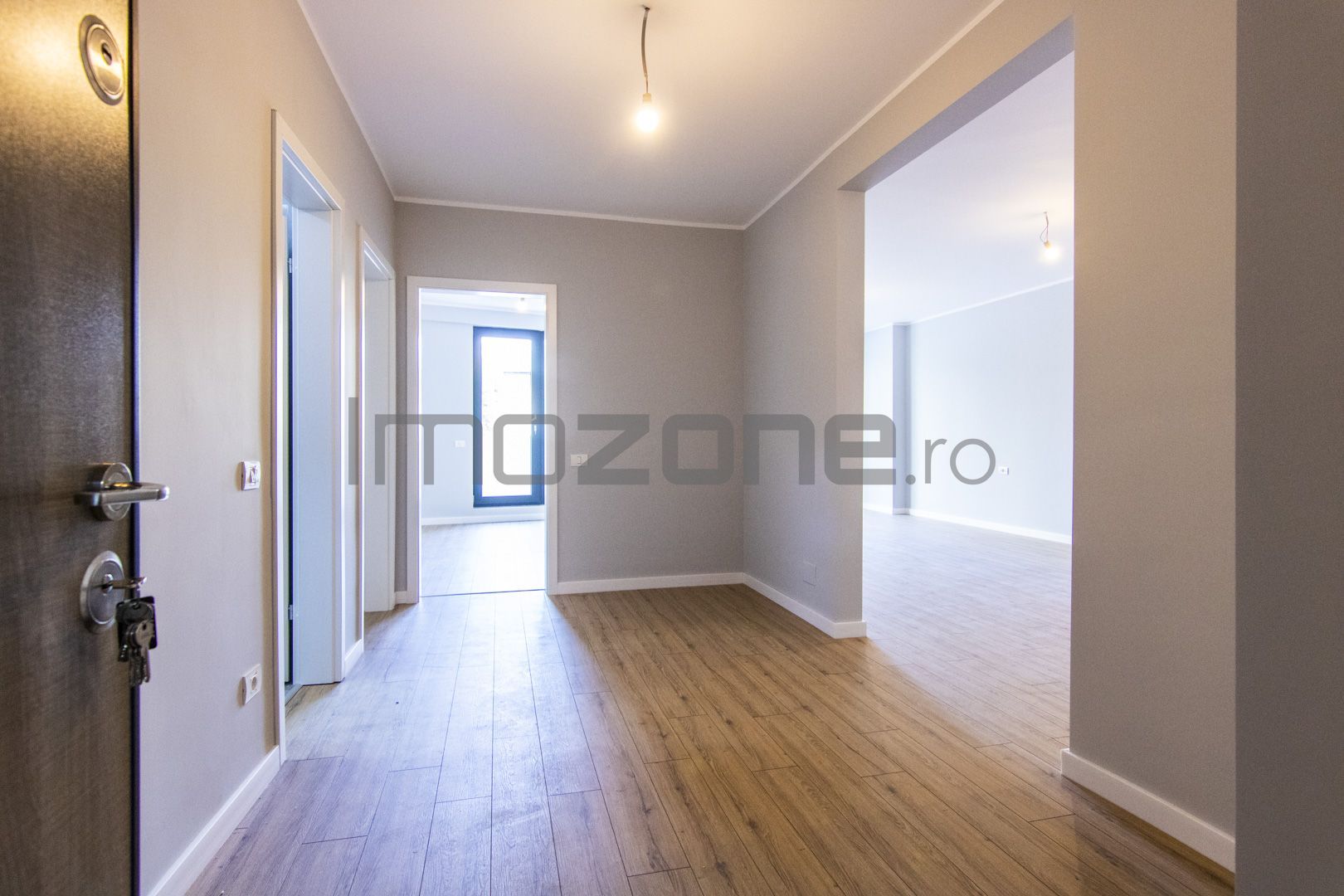 SPATIU COMERCIAL 100MP + 17 TERASA - 2 LOCURI DE PARCARE, BOXA INCLUSA 9MP - Poză 16