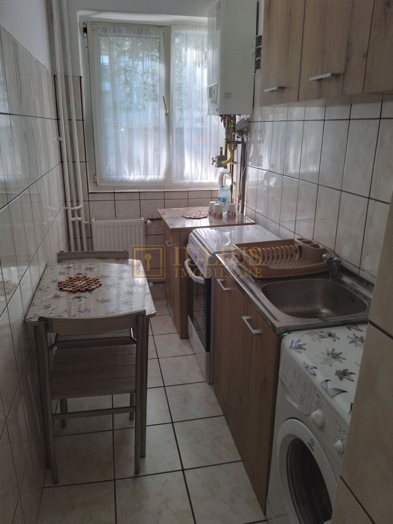3 camere, centrala proprie-Dacia - Poză 3