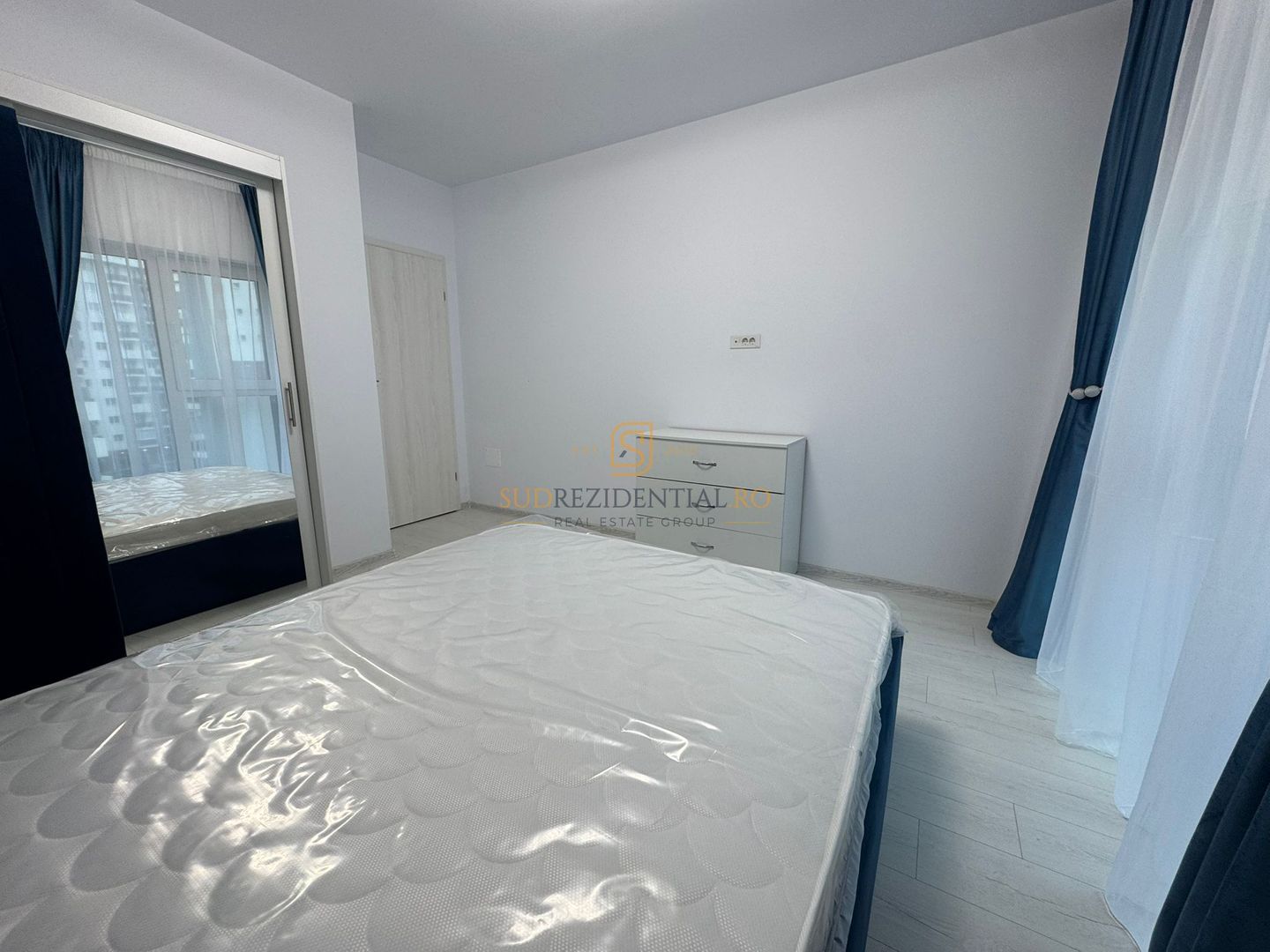 Apartament 2 camere tip studio de inchiriat  – Grand Kristal, Sector 4 - Poză 5
