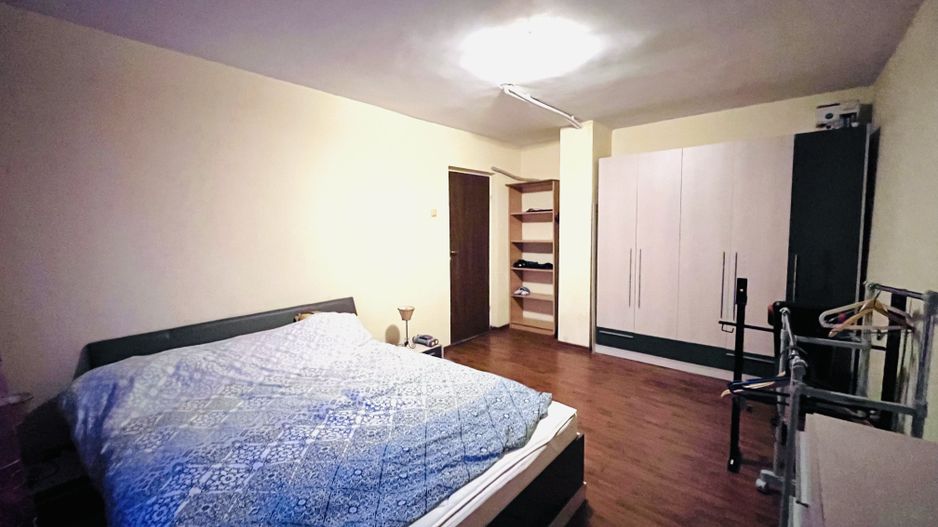 APARTAMENT 3 CAMERE RENOVAT BLOC 1978 - Poză 3