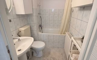 Apartament 2 camere de vânzare | Cisnădie, Central | renovat - Poză 8