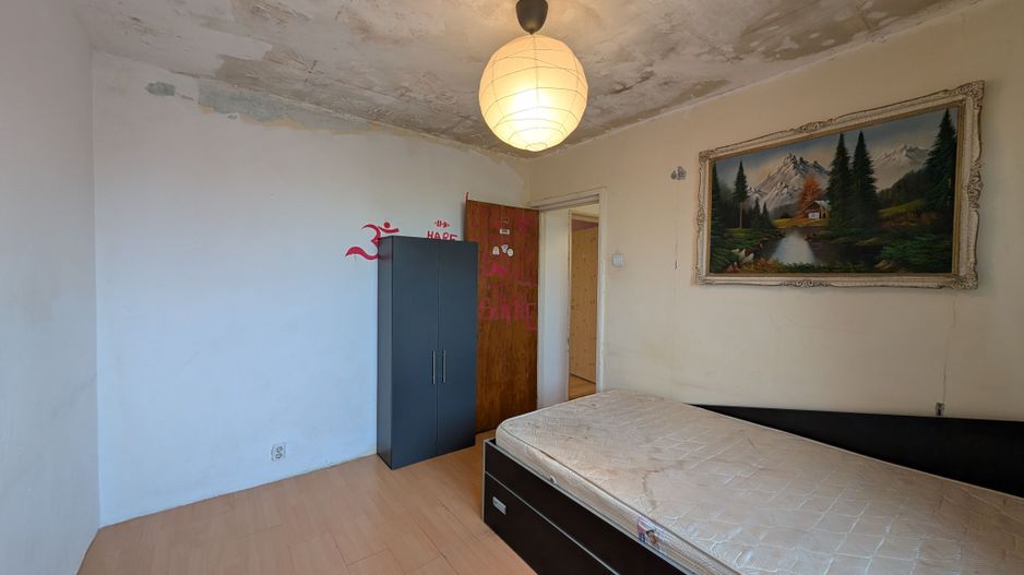 3 Camere Giulești, 60mp, Vedere Panoramică, Total de Renovat - Poză 9