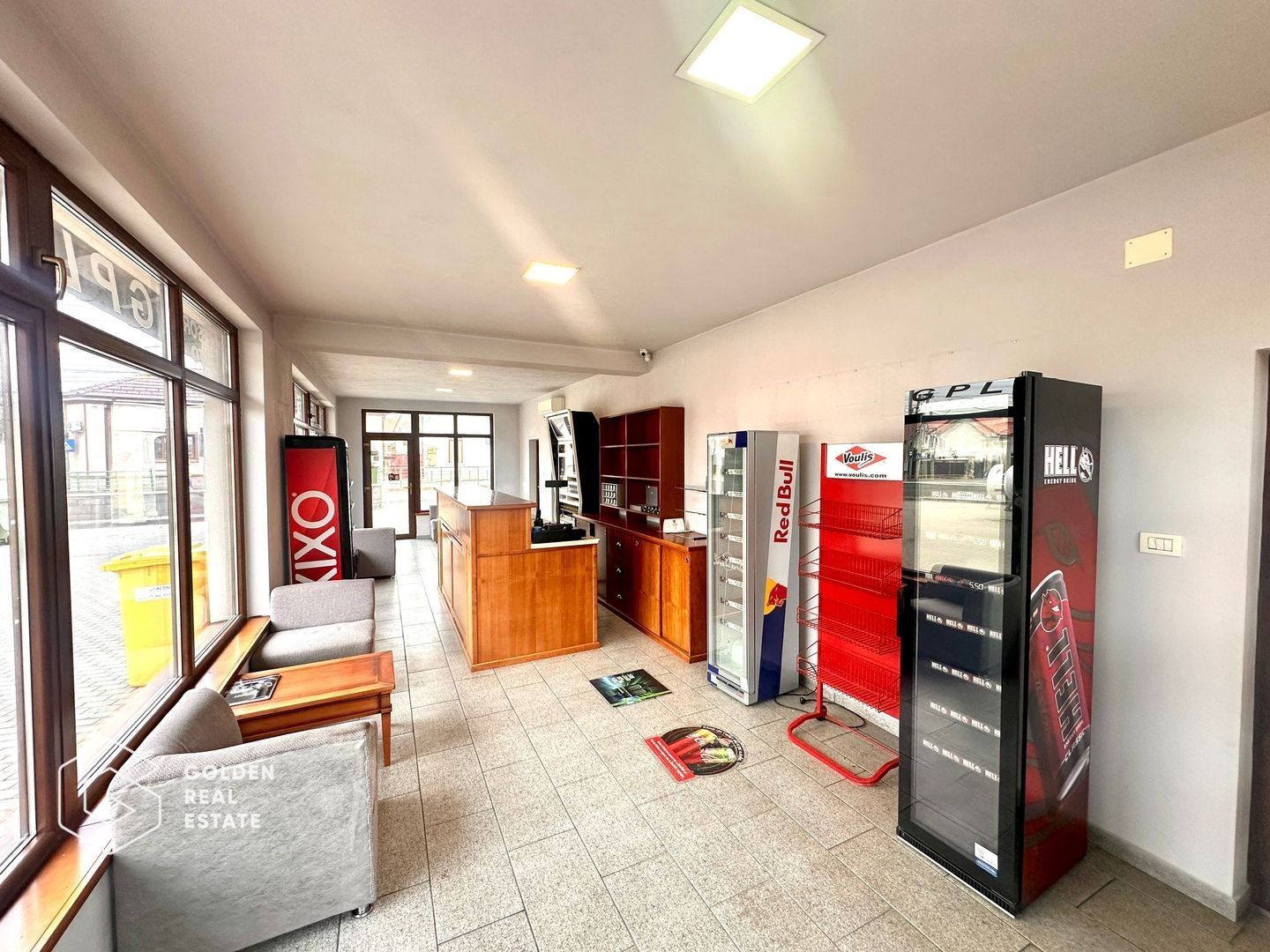 Spatiu comercial, 3 camere,locatie excelenta, 5 locuri parcare,str Andrei Saguna - Poză 2