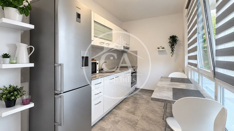 Apartament cu 3 camere de inchiriat in zona Prima Shops, Oradea - Poză 3