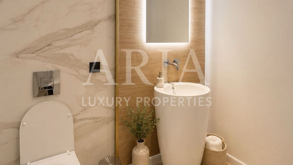 ELEGANT TOWNHOUSE | PRIVATE GARDEN | PANORAMIC TERRACES | - Poză 7