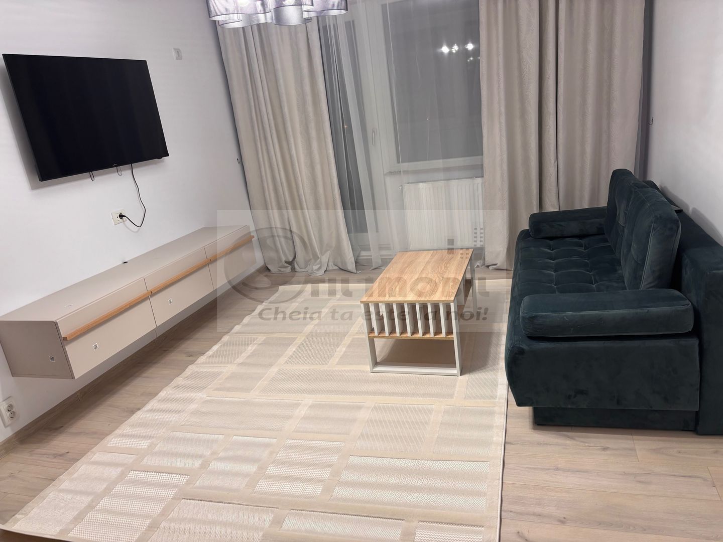 Apartament 2 camere – Alexandru cel Bun –500 € - Poză 1