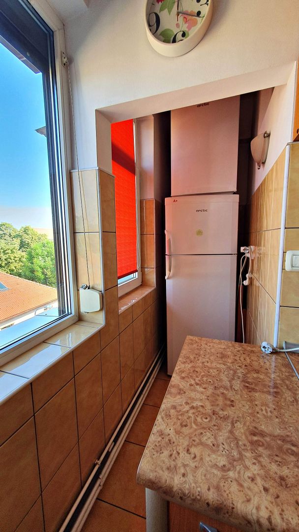 Exclusivitate: Parcul Tractorul, apartament 4 camere mobilat, utilat - Poză 15