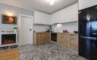 Apartament la CHEIE, zona Vivo! - Poză 3
