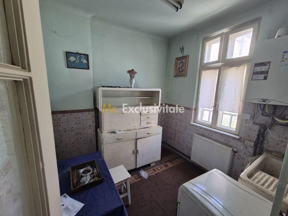 Apartament sic intr-un bloc vila interbelica - Poză 8