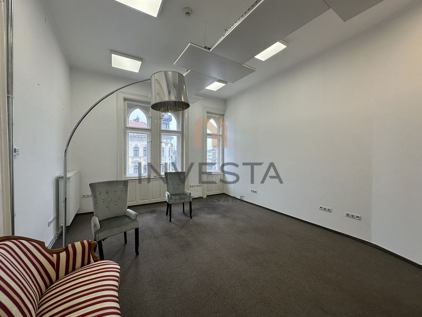 Spatiu de birouri Ultracentral! Cladire istorica! Renovat complet! - Poză 11