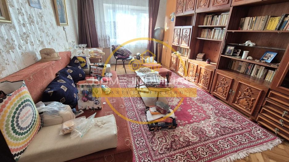 Etaj 2 Apartament 3 Camere Decomandat Pizza Nico - Poză 2